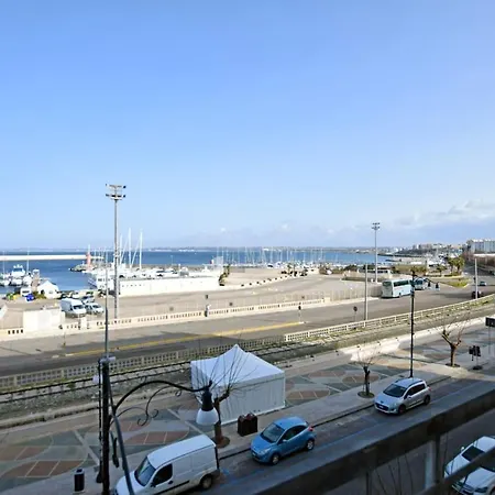 Les Corso Roma Konukevi 3*